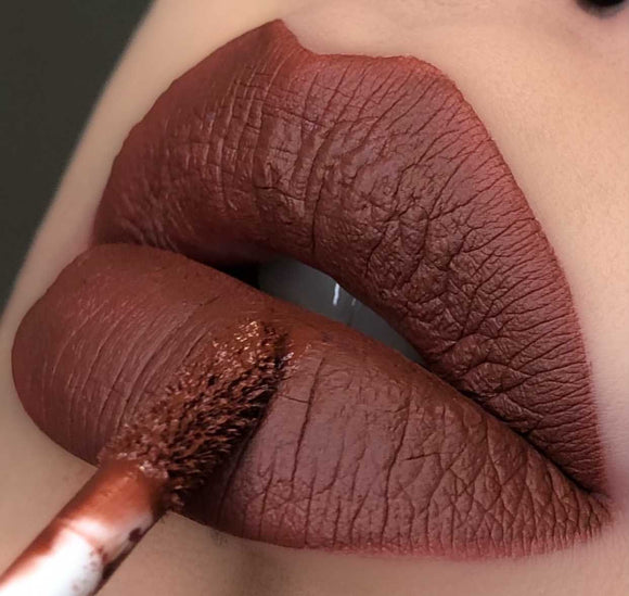 Cookie Diamond Proof Matte Lipstick